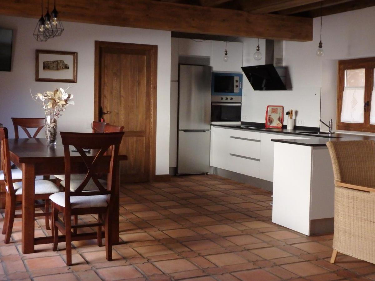 Casa Rural Sierra Del Solorio Iruecha Exteriör bild